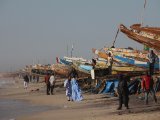 Vissersboten op het strand van Nouakchott